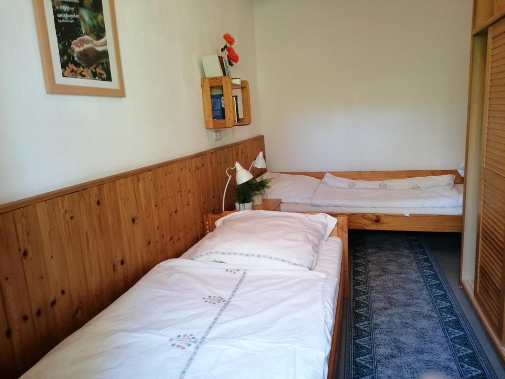 Ruestzeitenheim Sonnenschein Saalburg Quarto foto